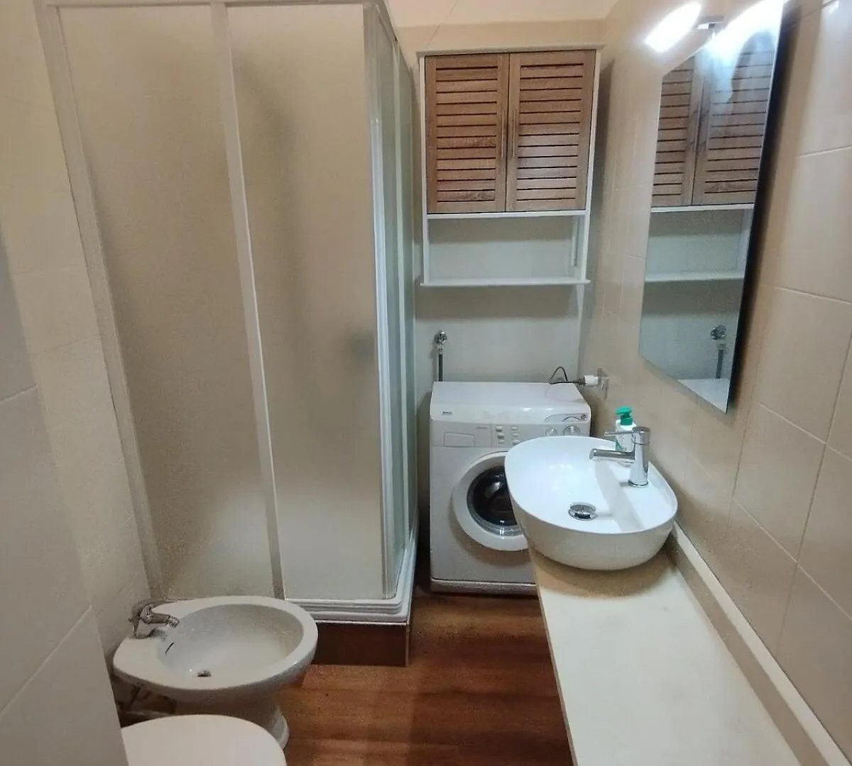 Сasa de vacaciones Como Lake - Hilde'S Apartment Canzo