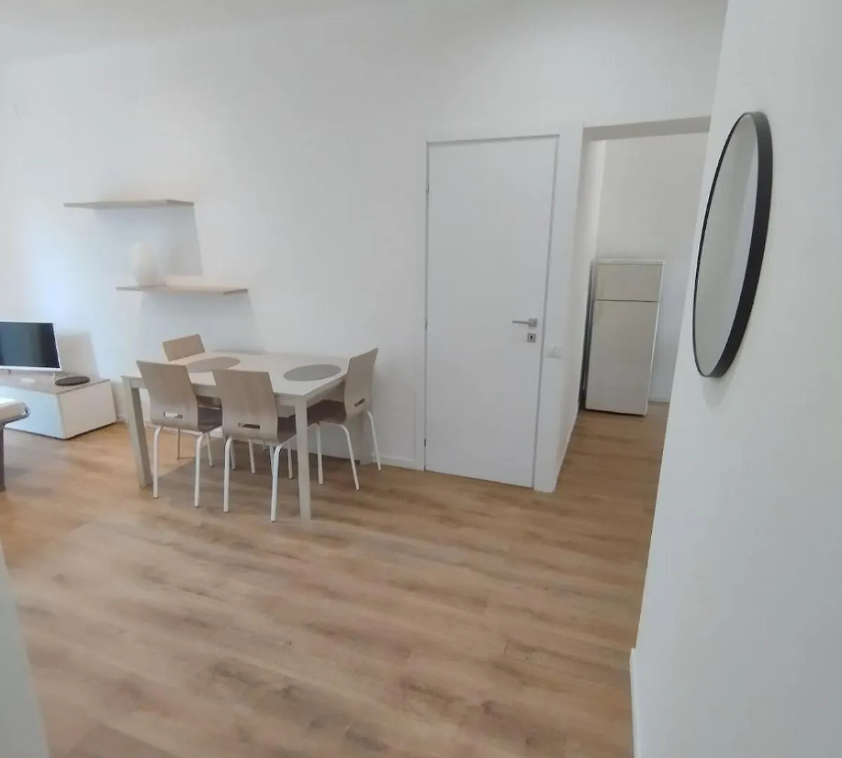 Como Lake - Hilde\'S Apartment location